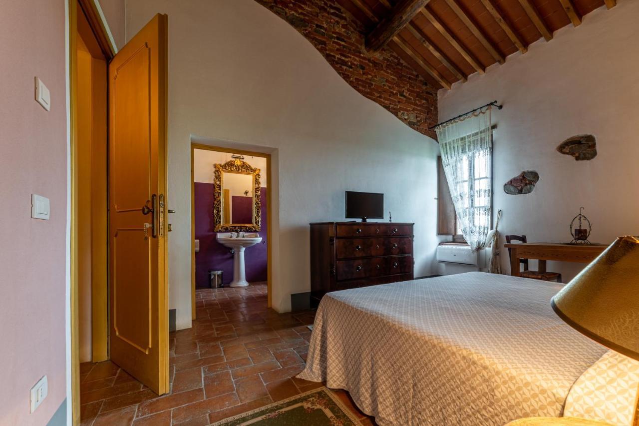 B&B Castello La Pia Dama Residence Guazzino Экстерьер фото